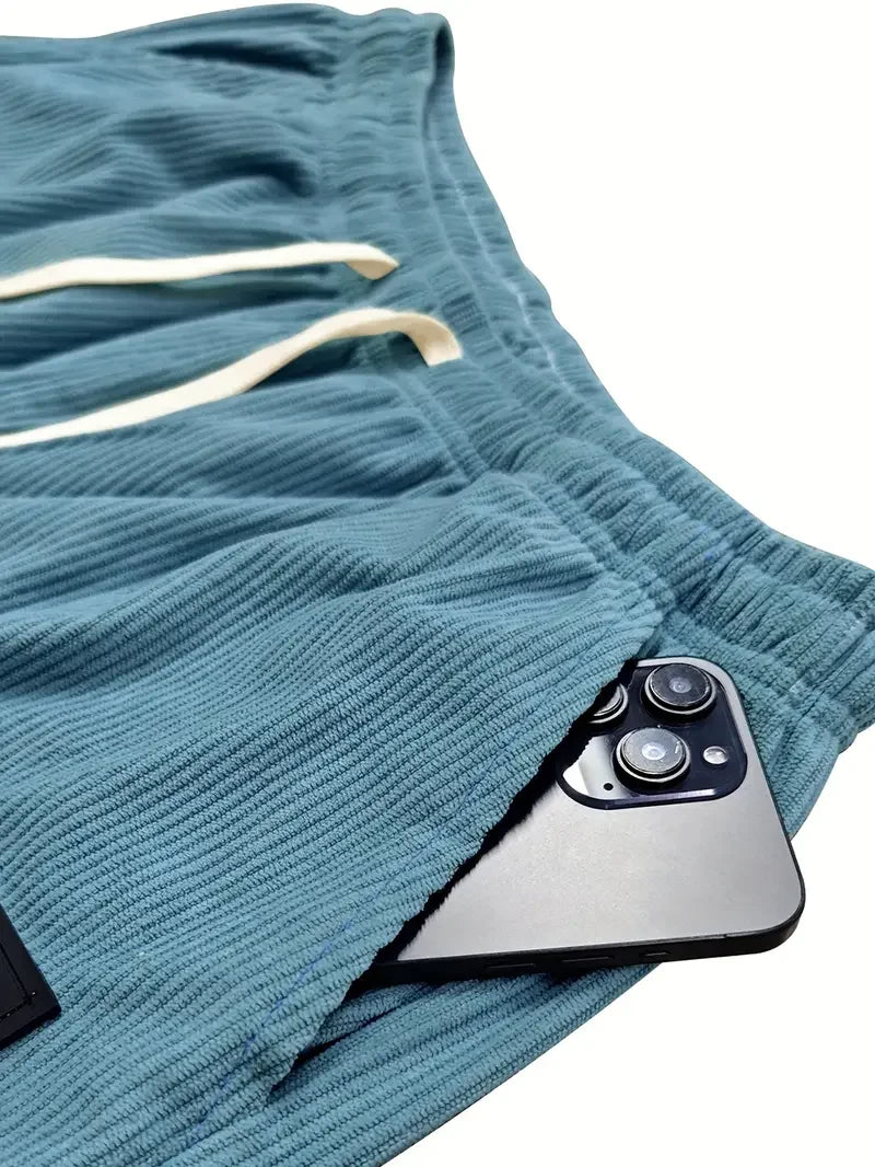 ComfortFit Corduroy Pants – Soft Ribbed Fabric with a Relaxed Fit