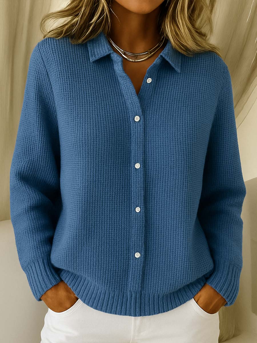 Elegant women's knitted blouse with buttons – Soft, stylish, and versatile