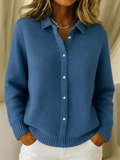 Elegant women's knitted blouse with buttons – Soft, stylish, and versatile