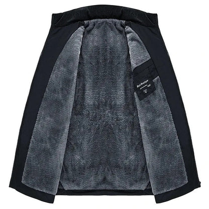 Men's winter jacket with warm fleece lining: classic and elegant